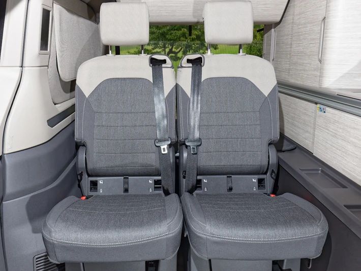 BRANDRUP® Second Skin ® Schlafsitz rechts, "Mèlange Raven/Sandwick", Volkswagen T7 Cali Ocean/Coast