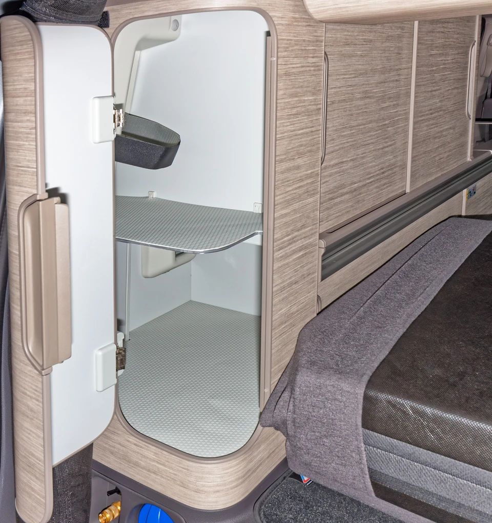 BRANDRUP® Antirutsch-/Schutzmatten 9er-Set für Schrank, VW T7 Cali Ocean/Coast