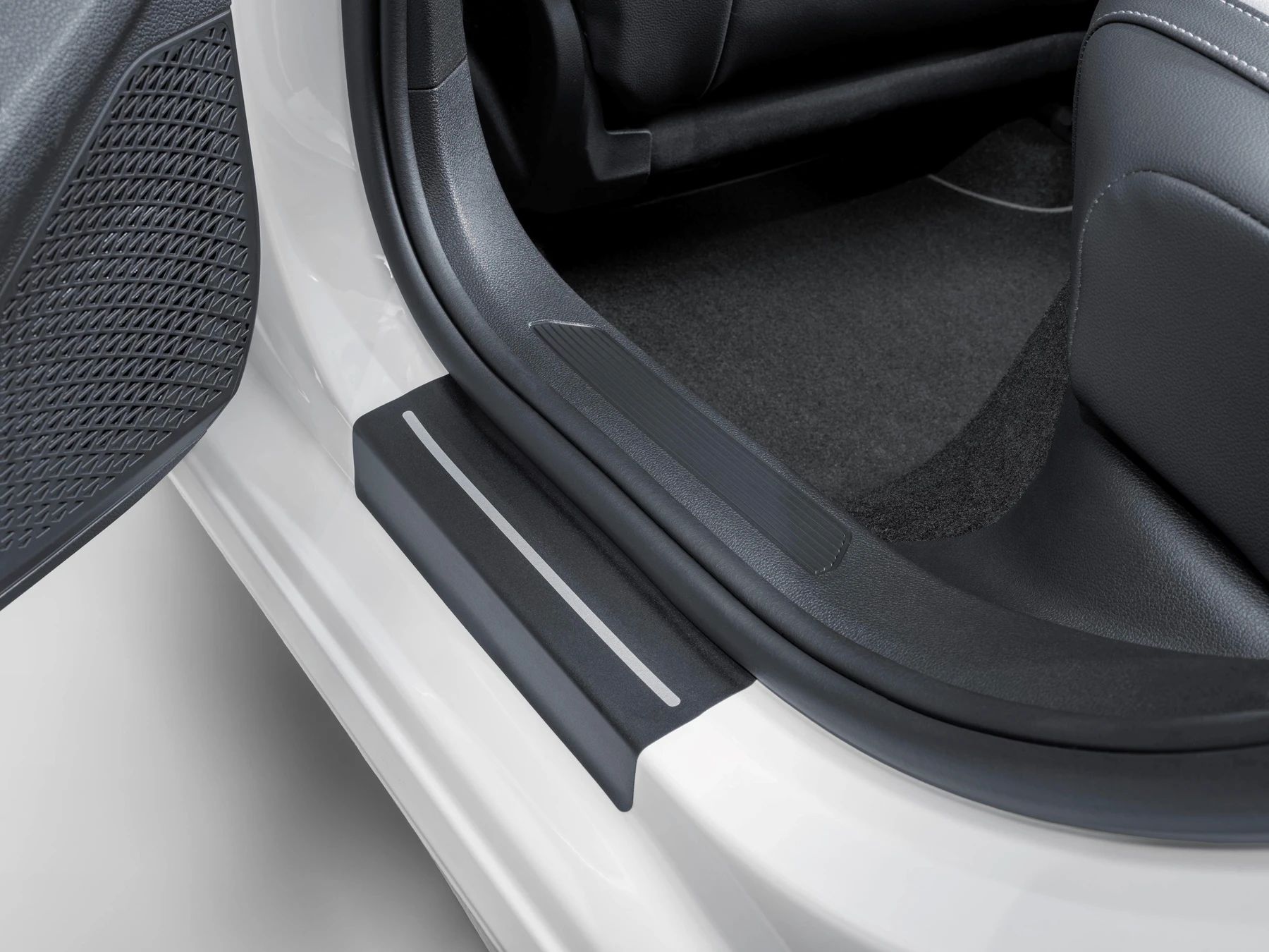 Volkswagen Original Einstiegsleistenfolien für Golf 8