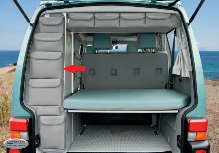 100706244-Utility_VW-T4_California_Coach_ab_Baujahr_1999_Kleiderschrank_Heckabschluss_hoch_Design_Palladium-_1689670790528.webp