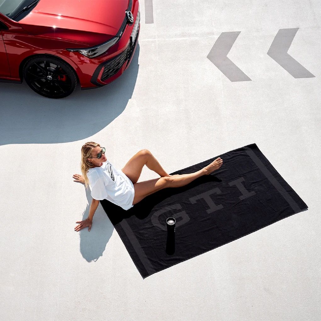 Volkswagen GTI Badetuch schwarz