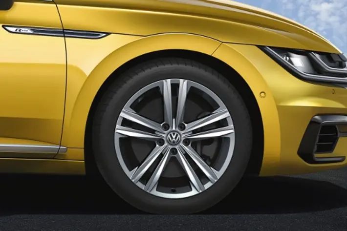 Volkswagen Leichtmetallfelge Sebring 8x18 5/112/40 Galvanograu Metallic